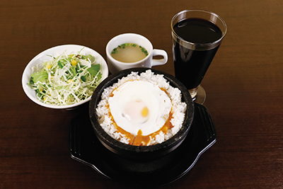 ナンカレーハウス・石焼きカレーセット